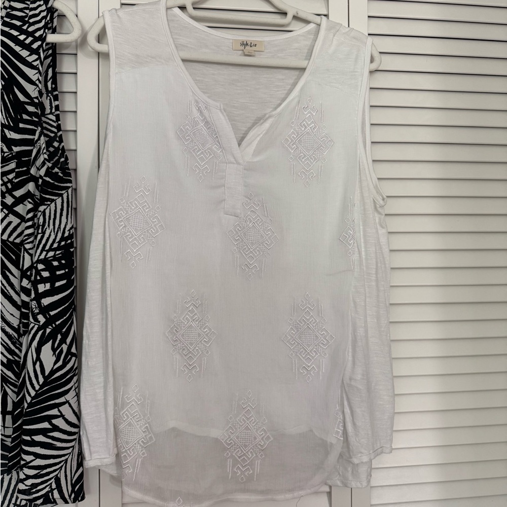 Style & Co. Bundle Black and White Sleeveless Tops Boho Chic Bohemian Style Sz L - Picture 3 of 6